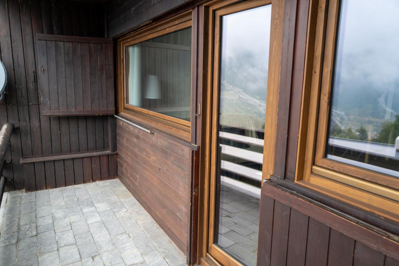 White Escapes Apartment Valtournenche Exterior foto