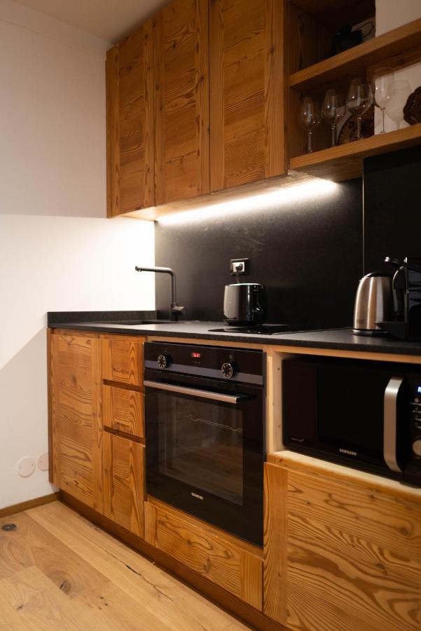 White Escapes Apartment Valtournenche Exterior foto
